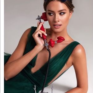 Milla Emerald Green evening gown - size Small